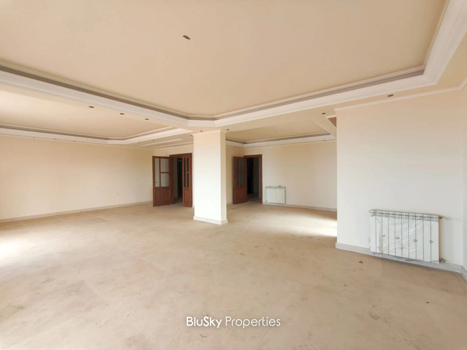 Apartment 550m² with Sea View for Sale in Sahel Alma — photo 2