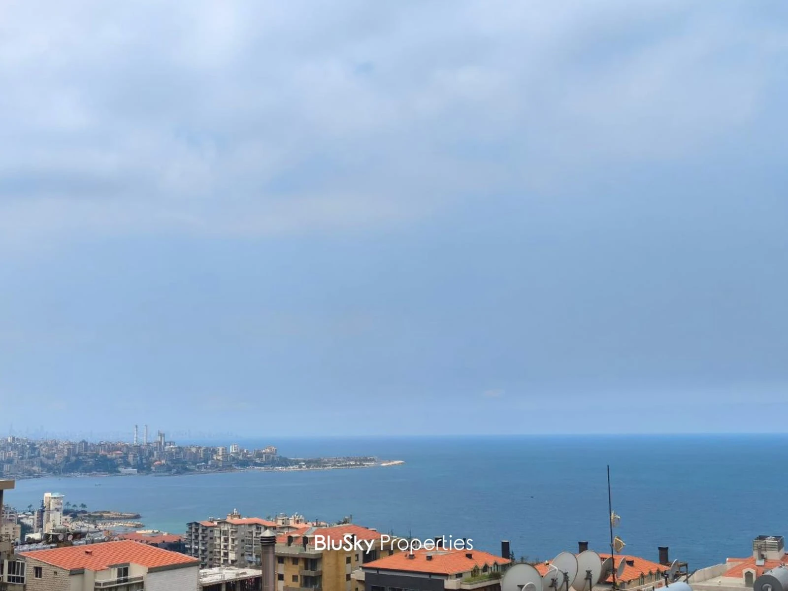Apartment 550m² with Sea View for Sale in Sahel Alma — photo 3