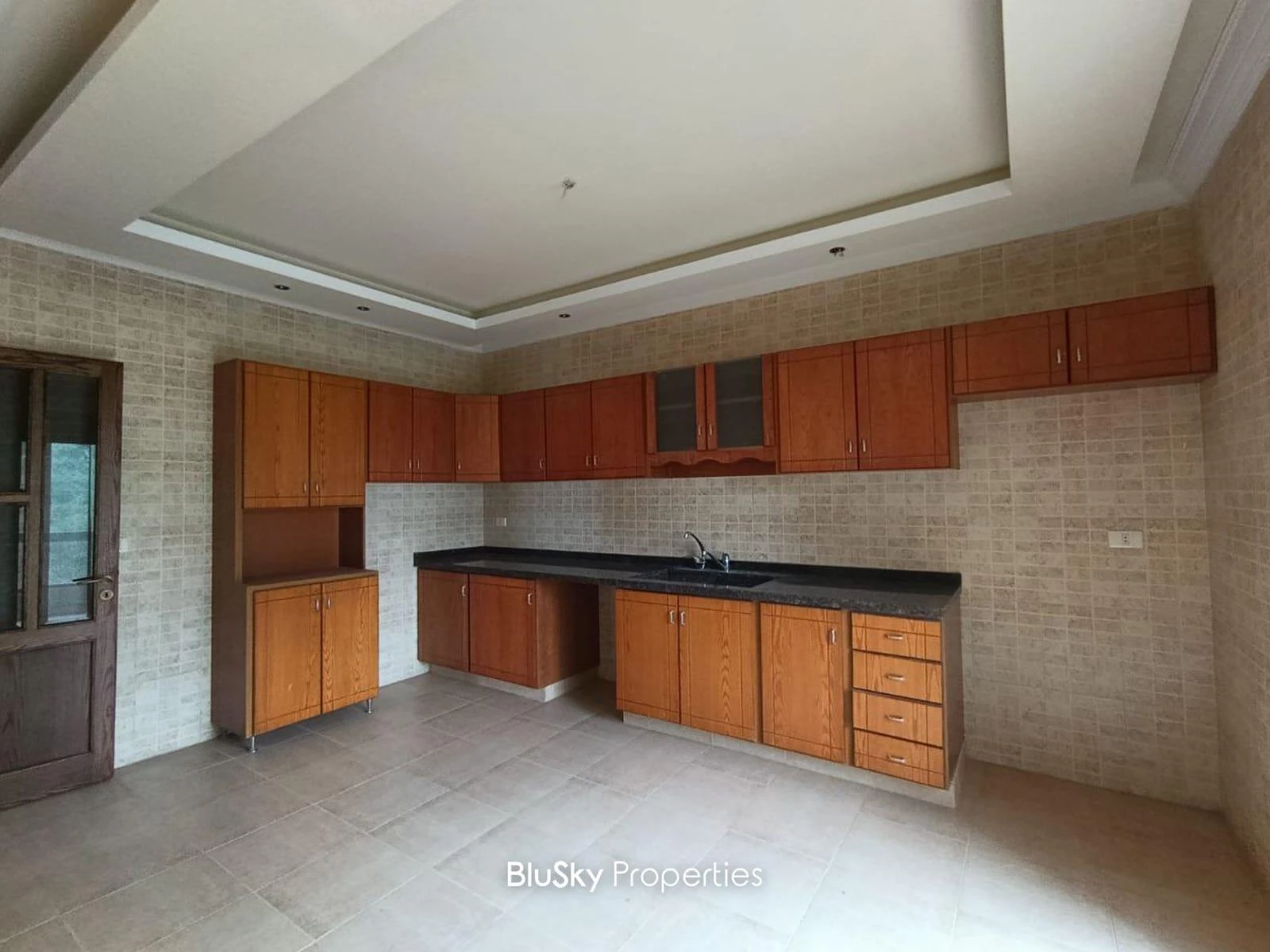 Duplex 550m² Sea View for Sale in Sahel Alma — photo 3
