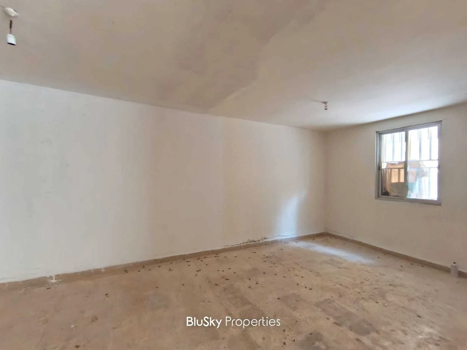 Shop 65m² for Rent in Sahel Alma — الصورة 2
