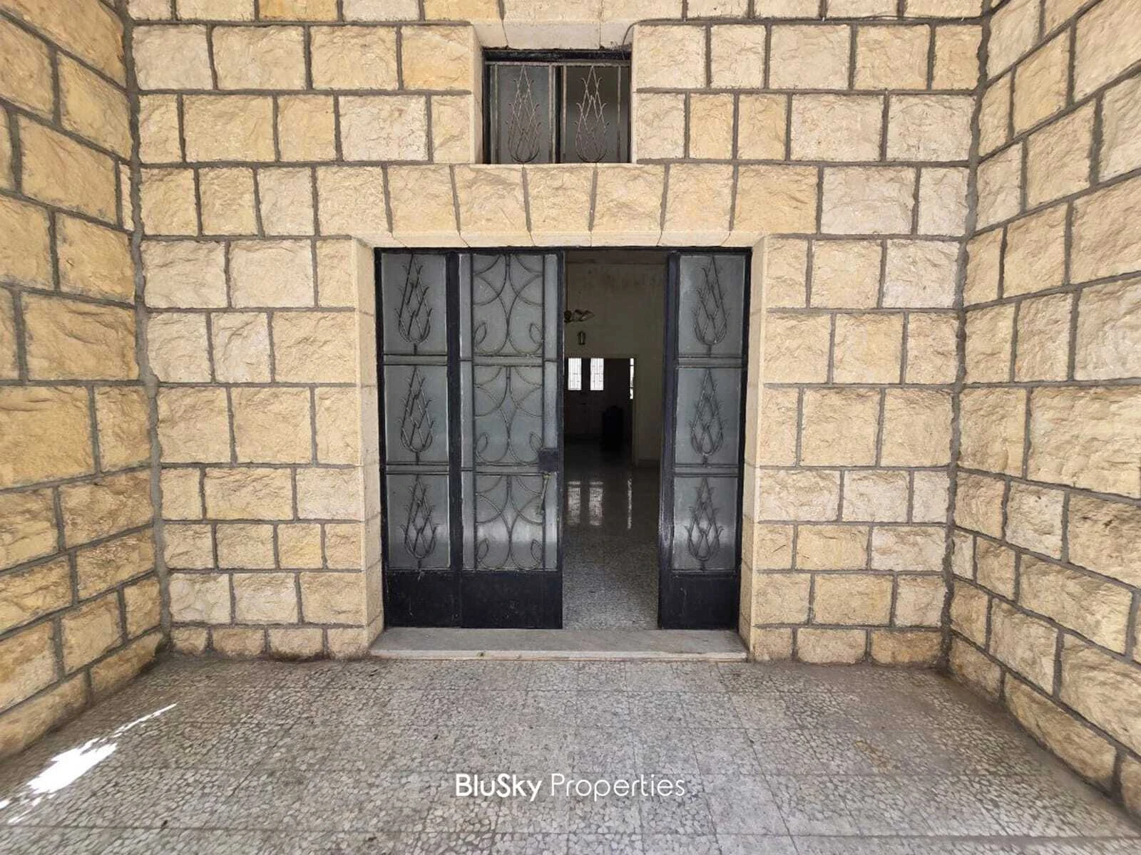 Stand Alone House 160m² Terrace for Rent in Sad El Bauchrieh — الصورة 4