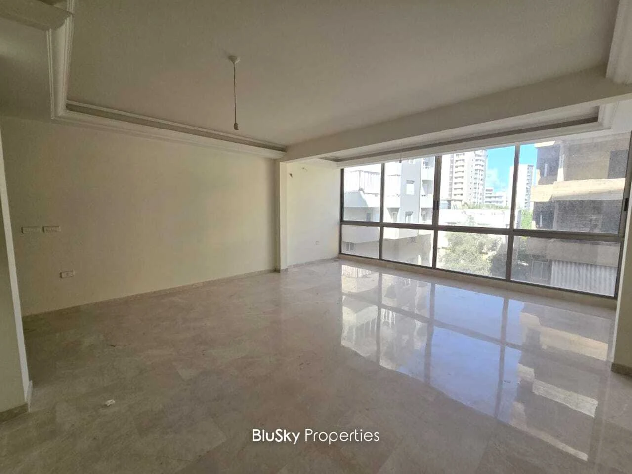 Apartment 110m² for Rent in Sin El Fil — الصورة 2