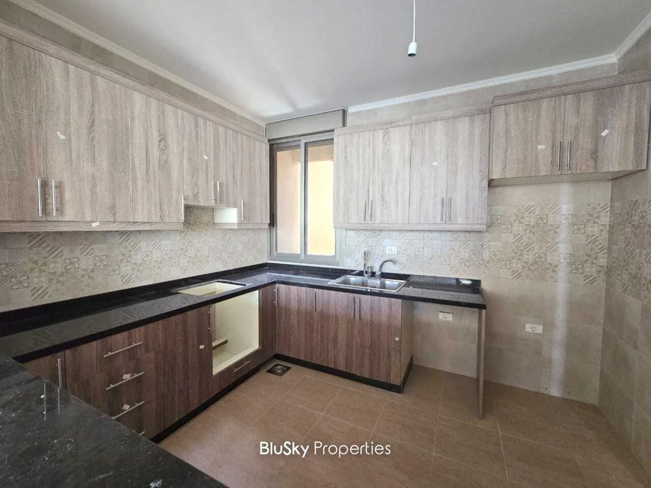 Apartment 110m² for Rent in Sin El Fil — الصورة 4