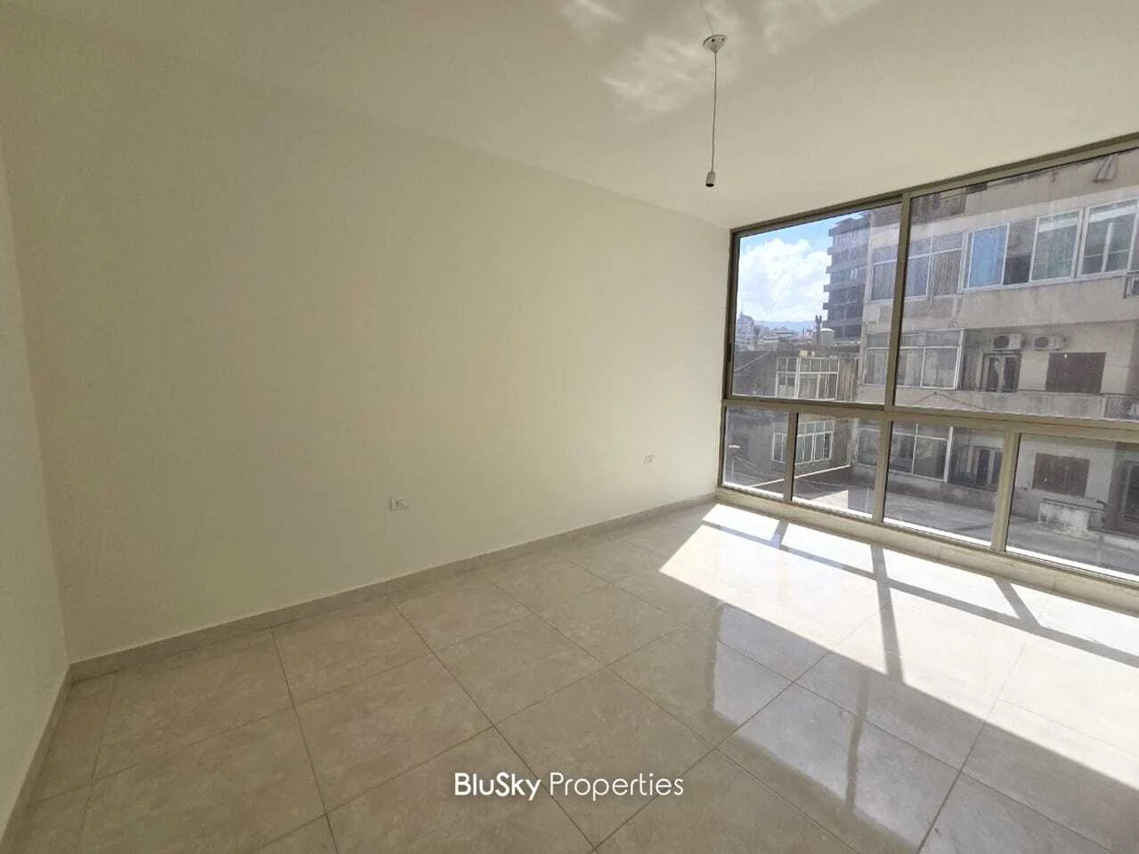 Apartment 110m² for Rent in Sin El Fil — الصورة 5