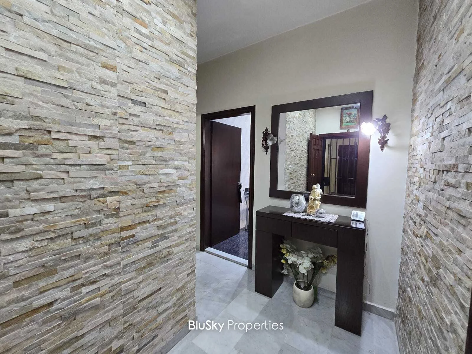 Apartment 110m² for Sale in Sin El Fil — photo 5