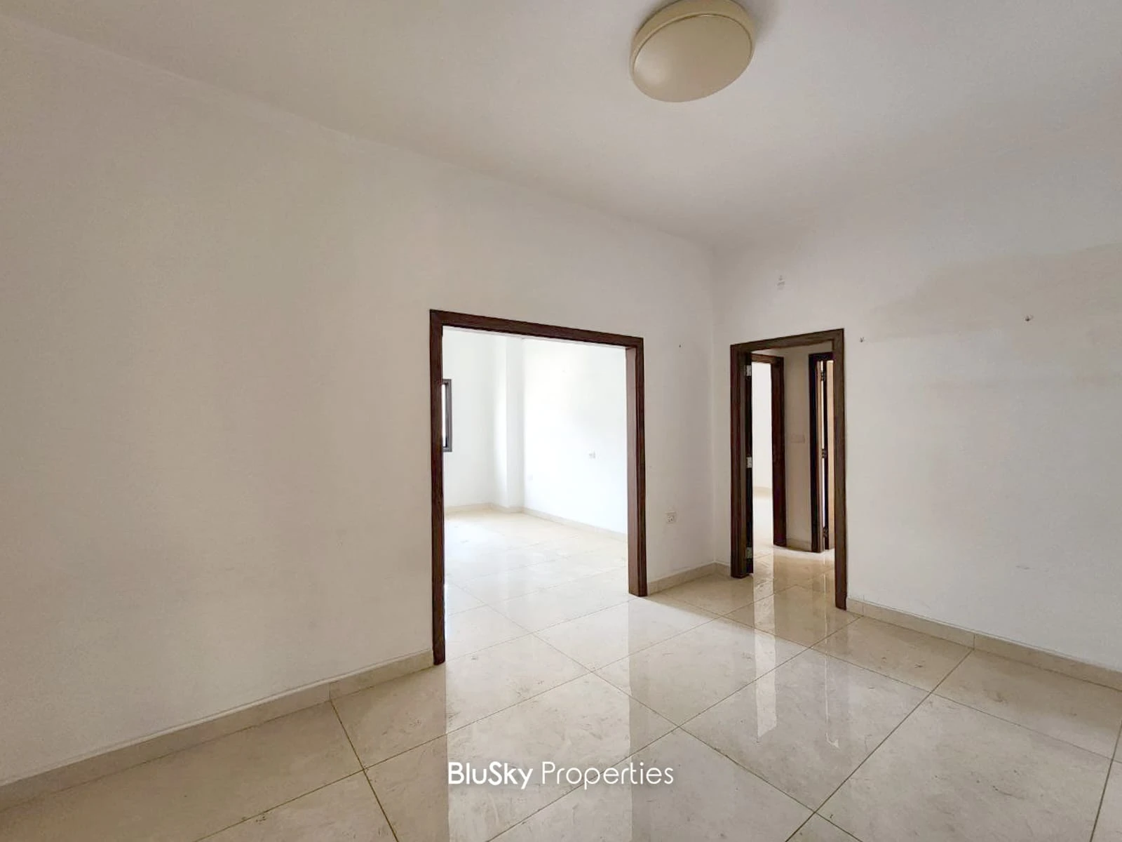 Apartment 120m² for Sale in Sin El Fil