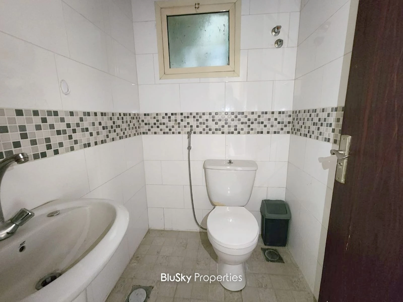 Apartment 125m² for Sale in Sin El Fil — الصورة 4