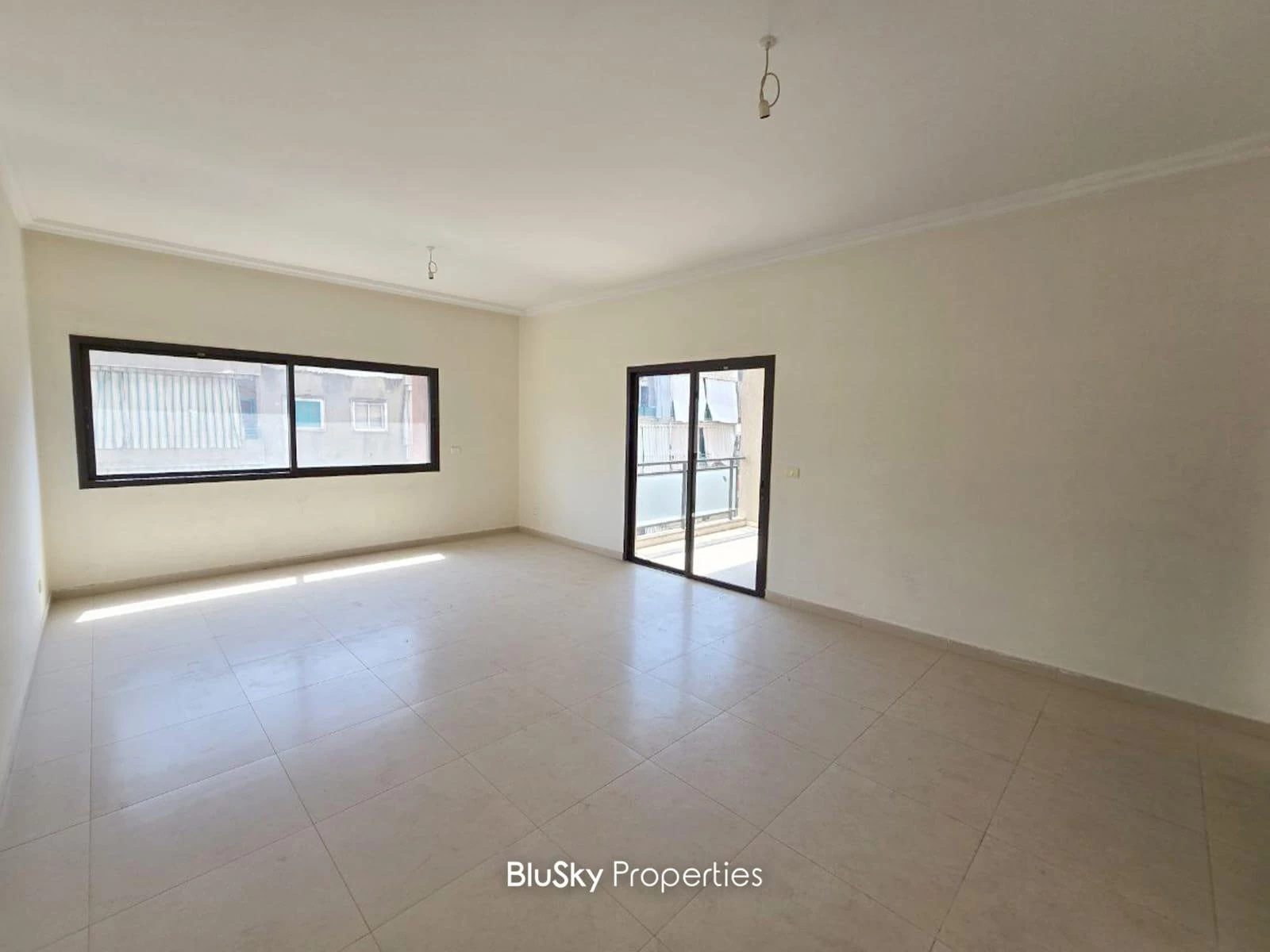 Apartment 130m² for Rent in Sin El Fil — الصورة 2