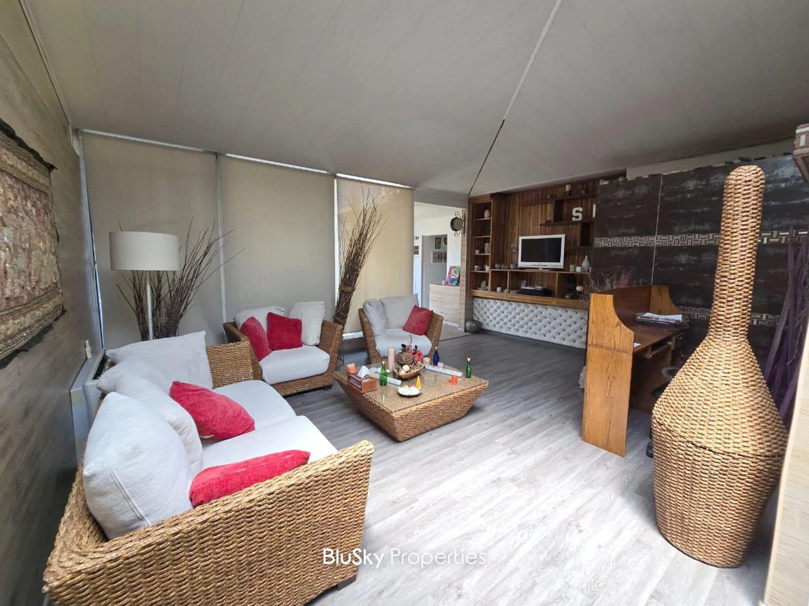 Spa 150m² Terrace for Rent in Sin El Fil — photo 4