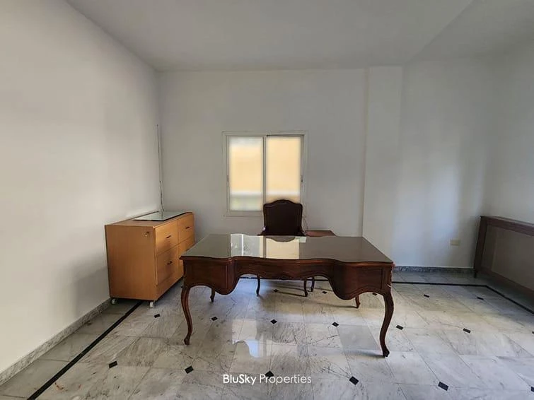 Office 170m² 4 Rooms for Rent in Sin El Fil — photo 2