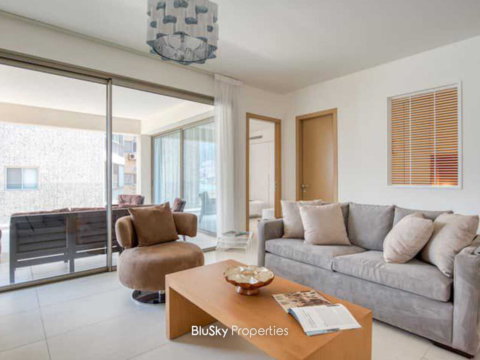 Chalet 120m² Sea View for Rent in Tabarja