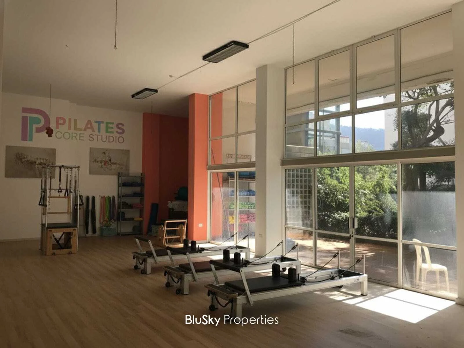 Shop 180m² for Rent in Tabarja — الصورة 3