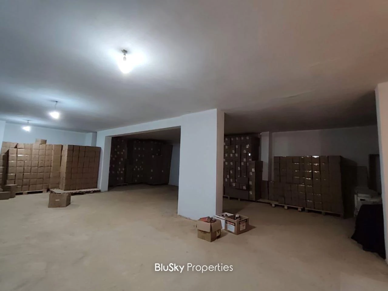 Warehouse 1080m² for Sale in Tilal Ain Saadeh — photo 4