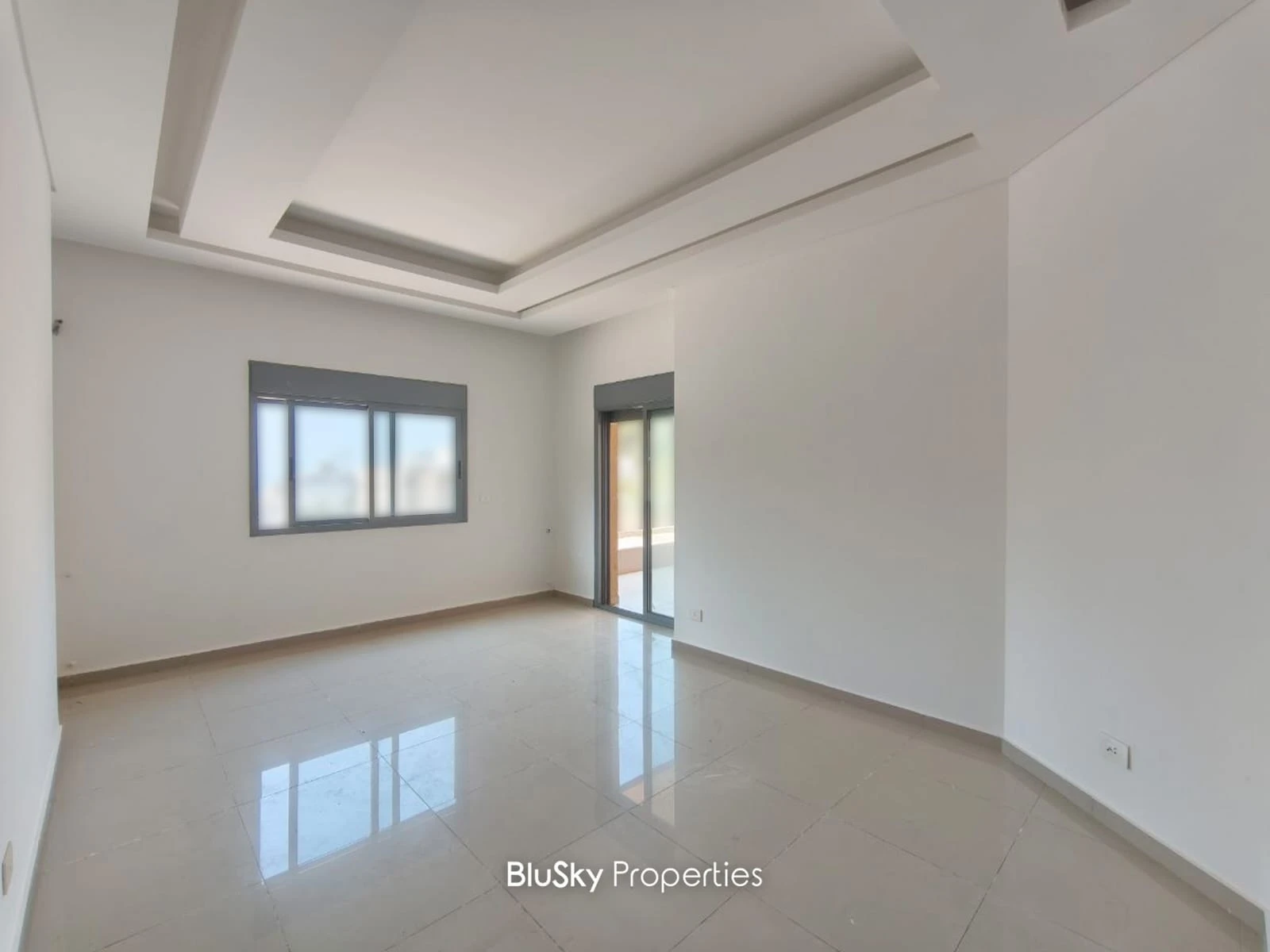 Apartment 110m² with Terrace for Sale in Tilal Ain Saadeh