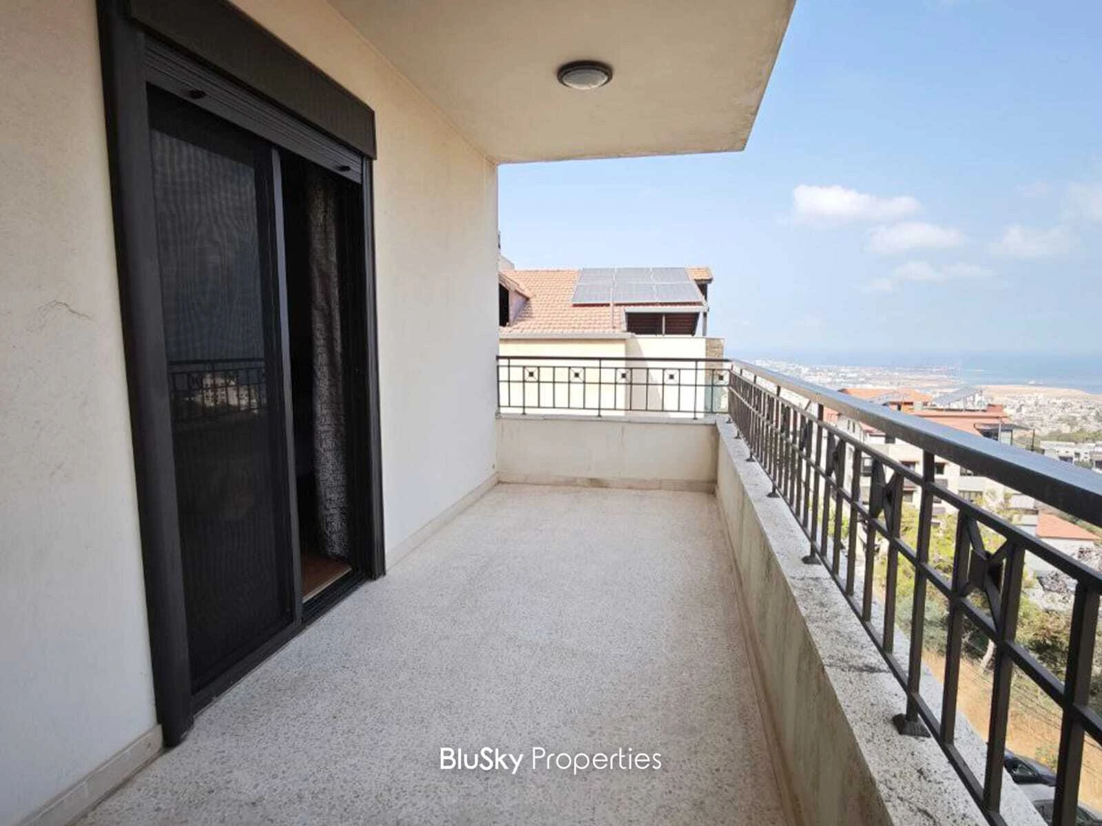 Apartment 220m² Garden for Sale in Tilal Ain Saadeh — photo 3