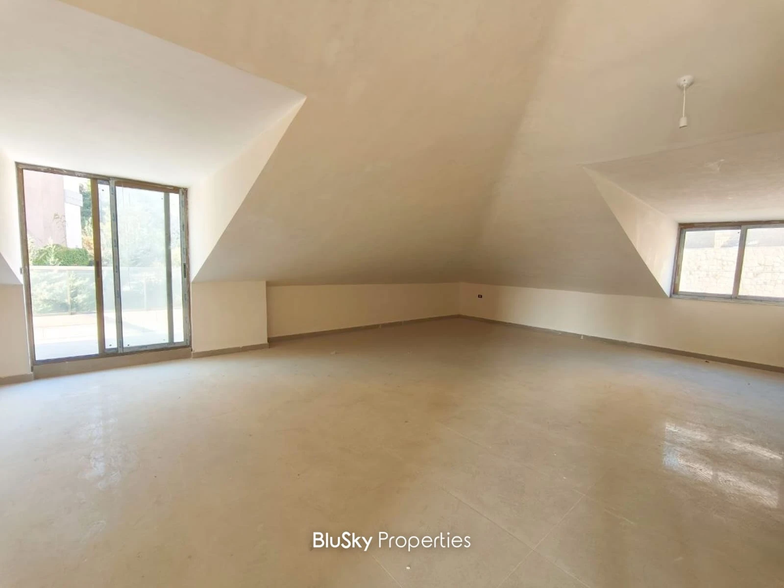 Duplex 280m² with Mountain View for Sale in Tilal Ain Saadeh — photo 3
