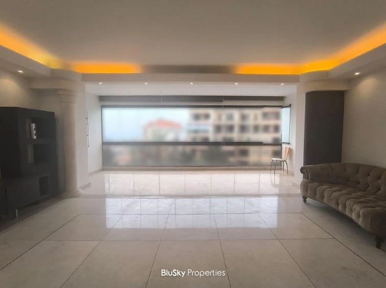 Triplex 370m² Mountain View for Rent in Tilal Ain Saadeh