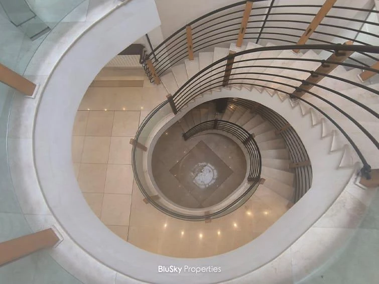 Triplex 370m² Mountain View for Rent in Tilal Ain Saadeh — photo 3
