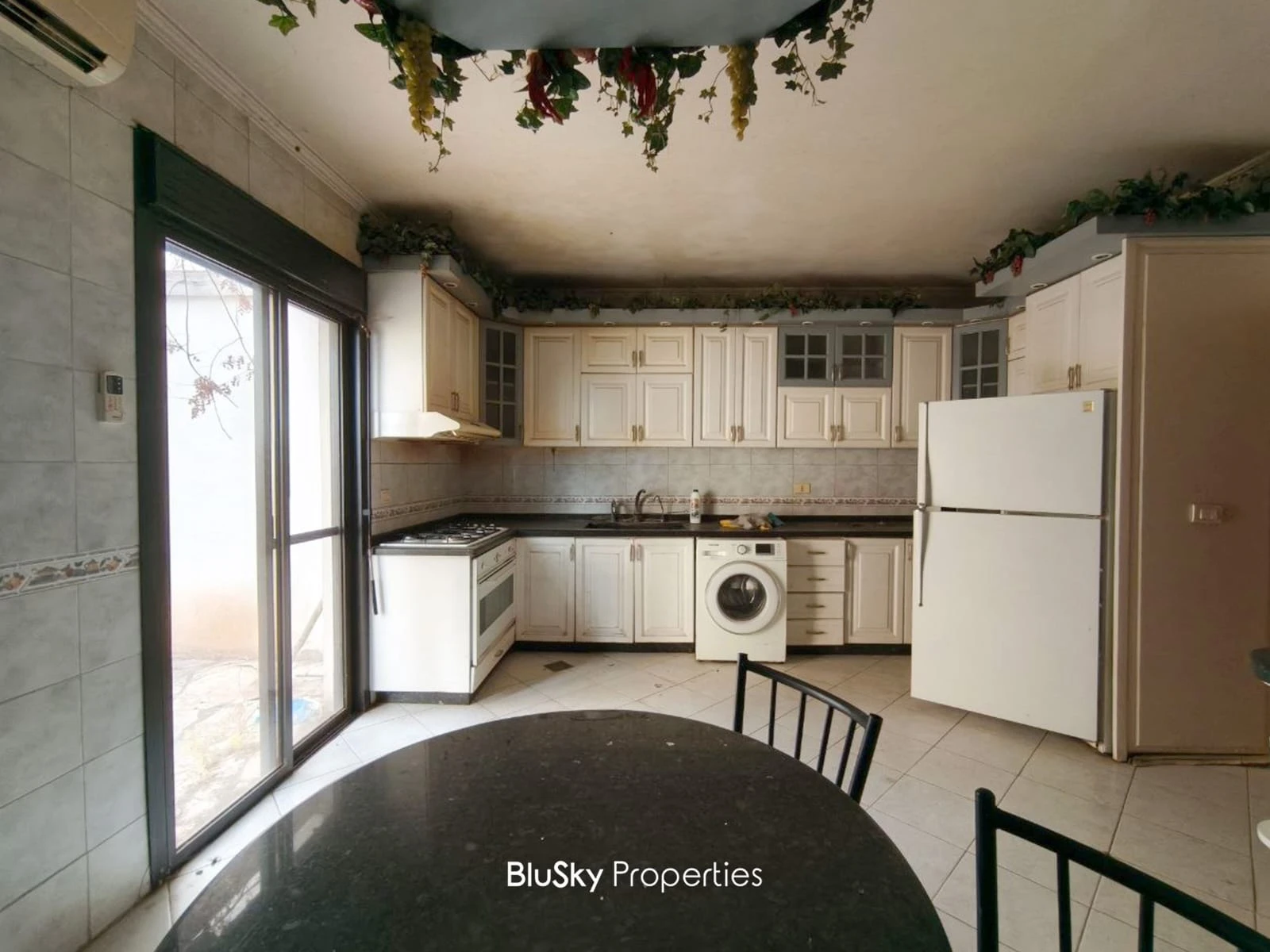 Triplex 500m² for Sale in Tilal Ain Saadeh — photo 5