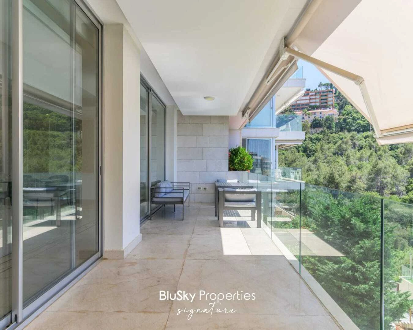 Apartment 270m² Balcony for Rent in Yarzeh