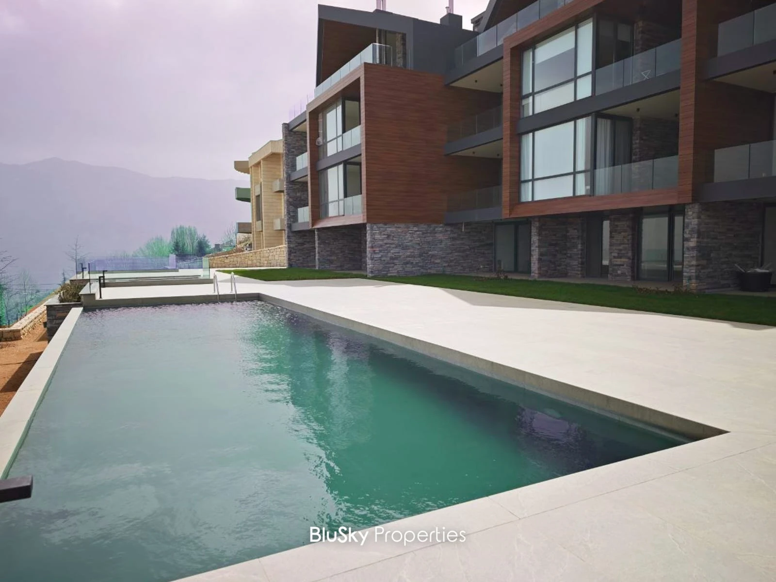 Chalet 100m² with Mountain View for Rent in Zaarour — الصورة 2