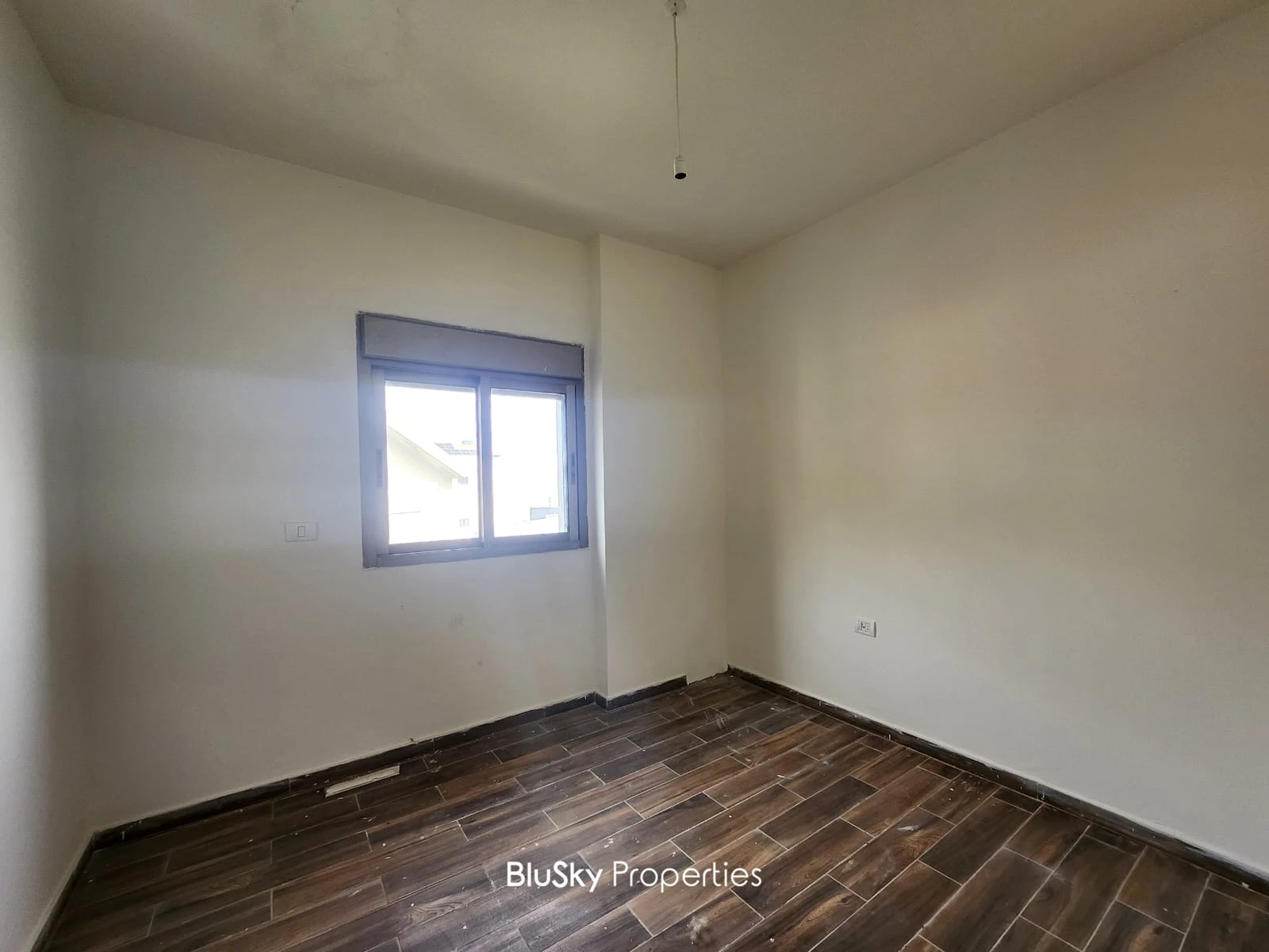 Apartment 110m² with Mountain View for Sale or Rent in Zaarour — photo 4