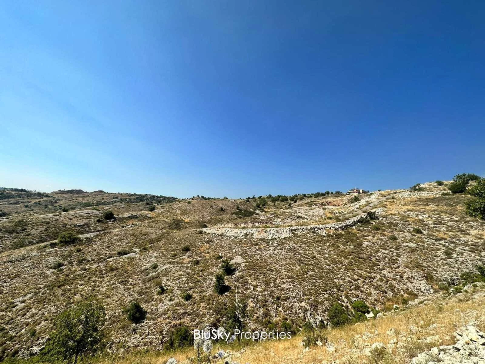 Land 1,617m² for Sale in Zaarour — photo 3
