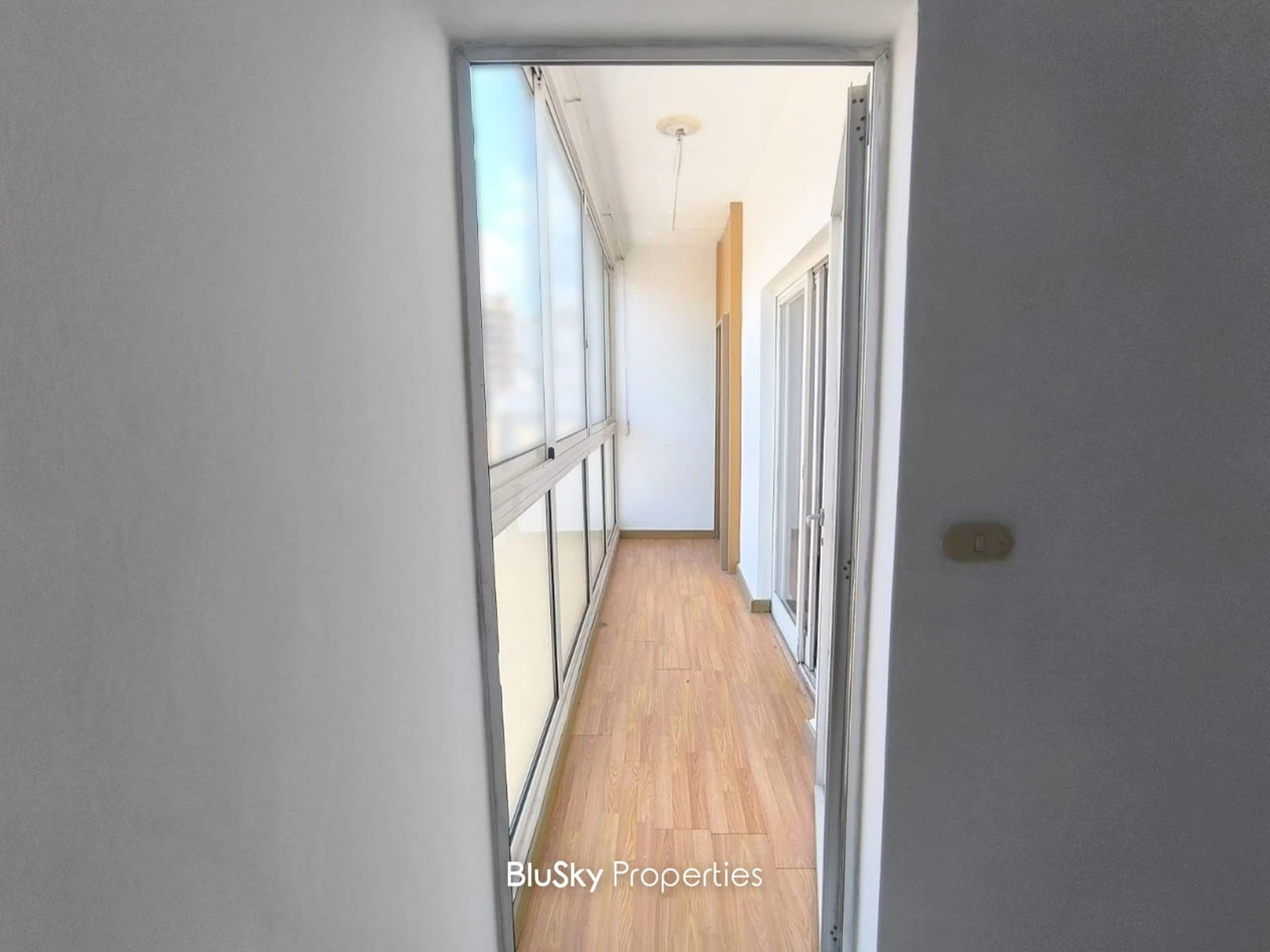 Apartment 170m² for Sale or Rent in Zalka — photo 3