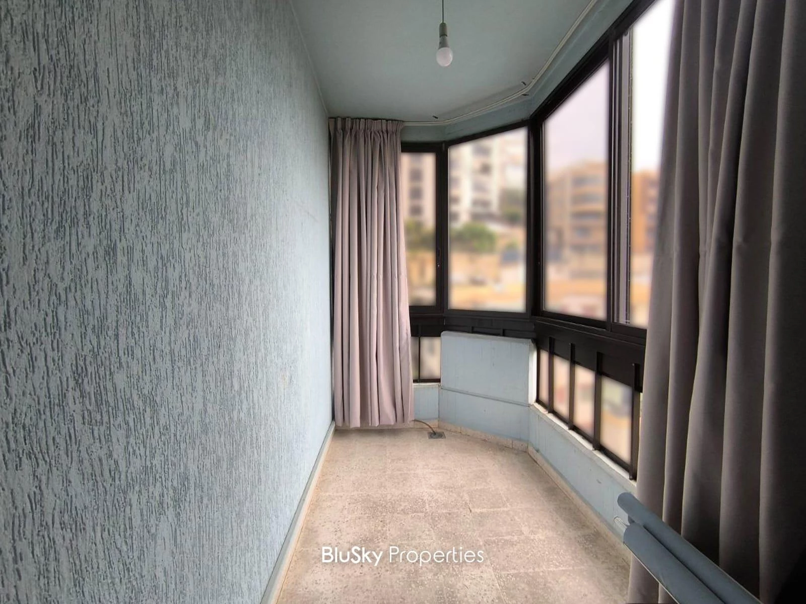 Apartment 180m² Balcony for Sale in Zalka — الصورة 2