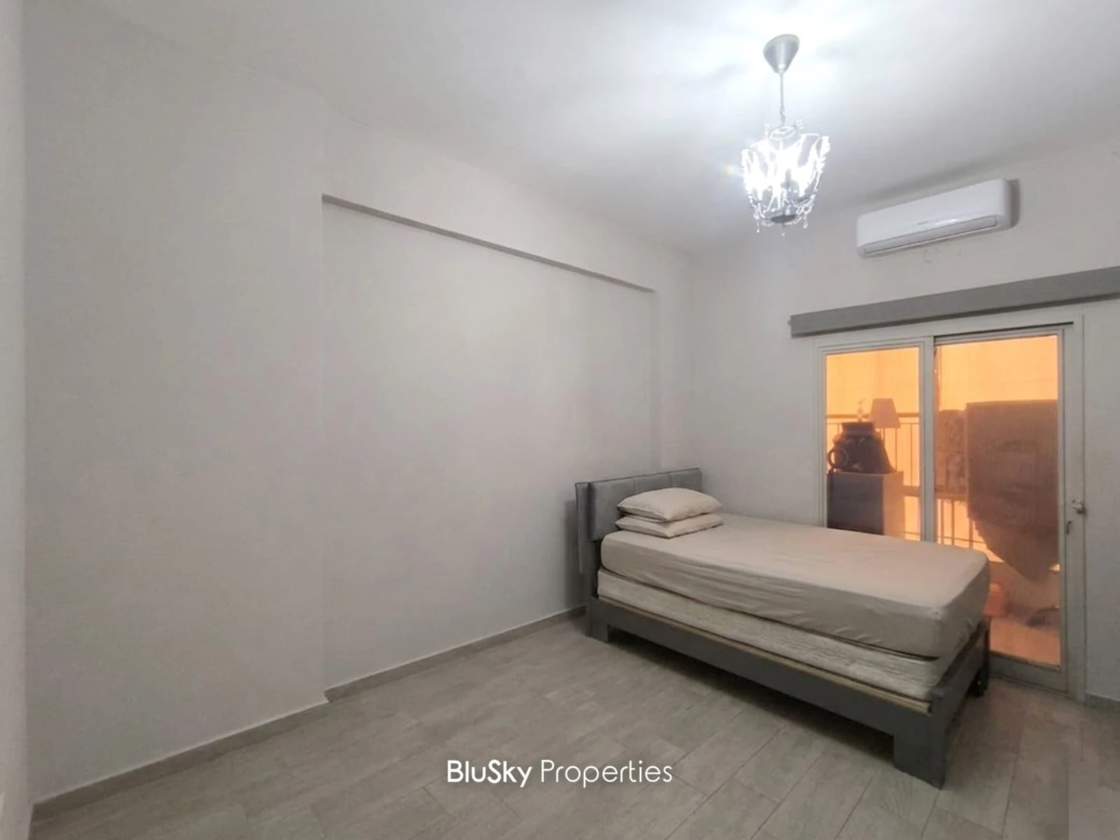 Apartment 190m² for Sale in Zalka — photo 5