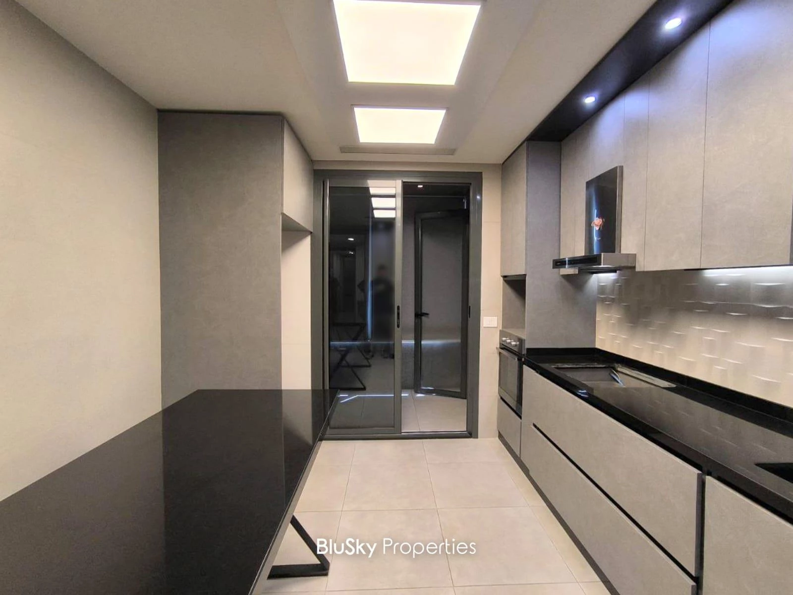 Apartment 200m² City View for Sale in Zalka — photo 5