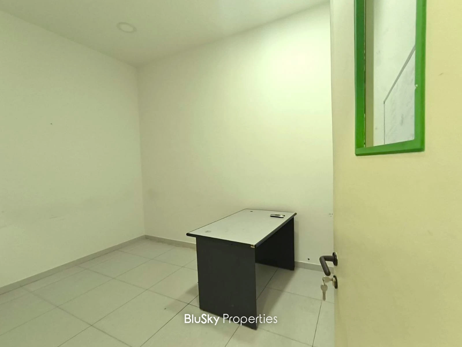 Office 220m² for Rent in Zalka — الصورة 5