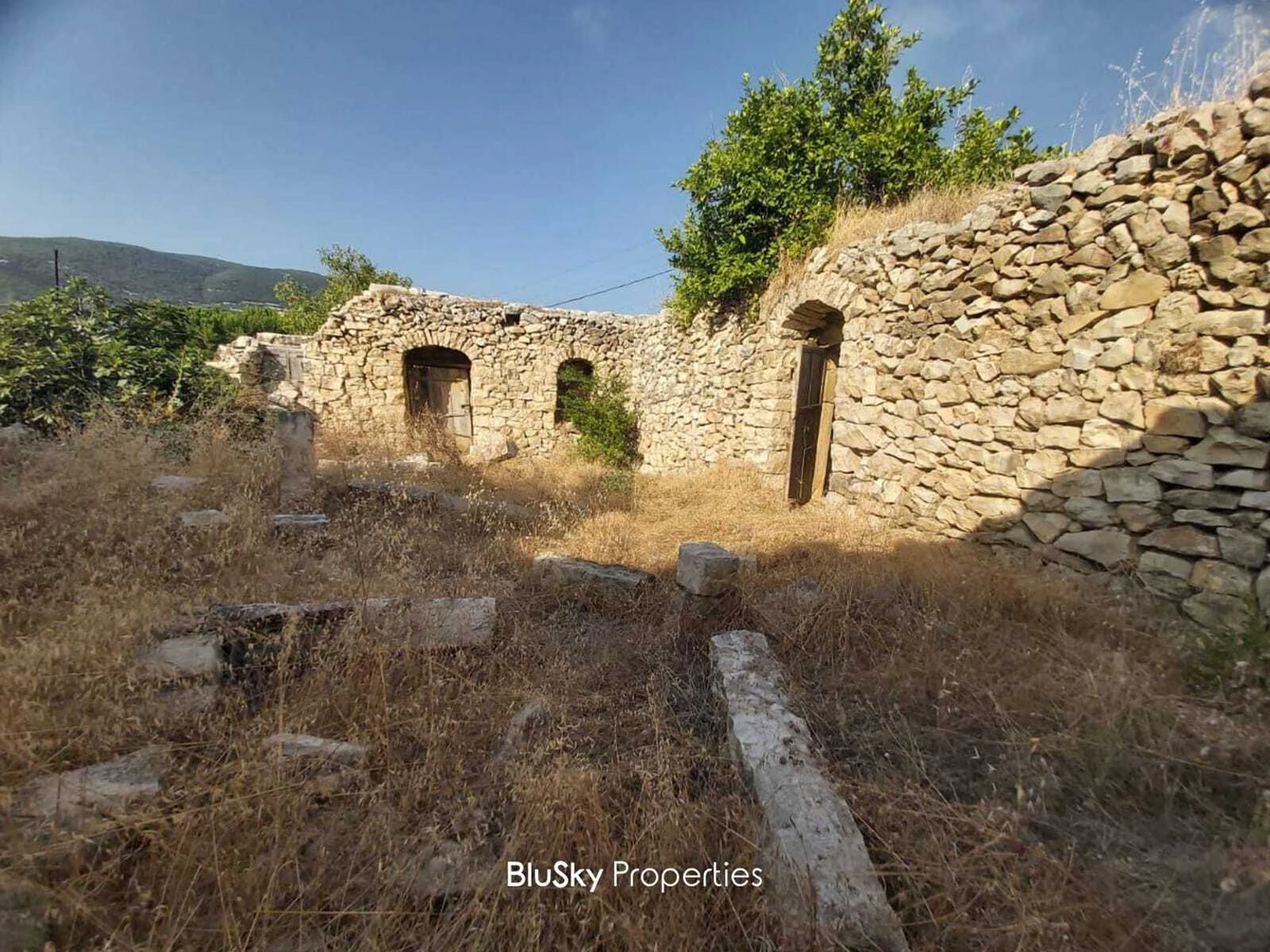 Stand Alone House 220m² for Sale in Zebdine — photo 2