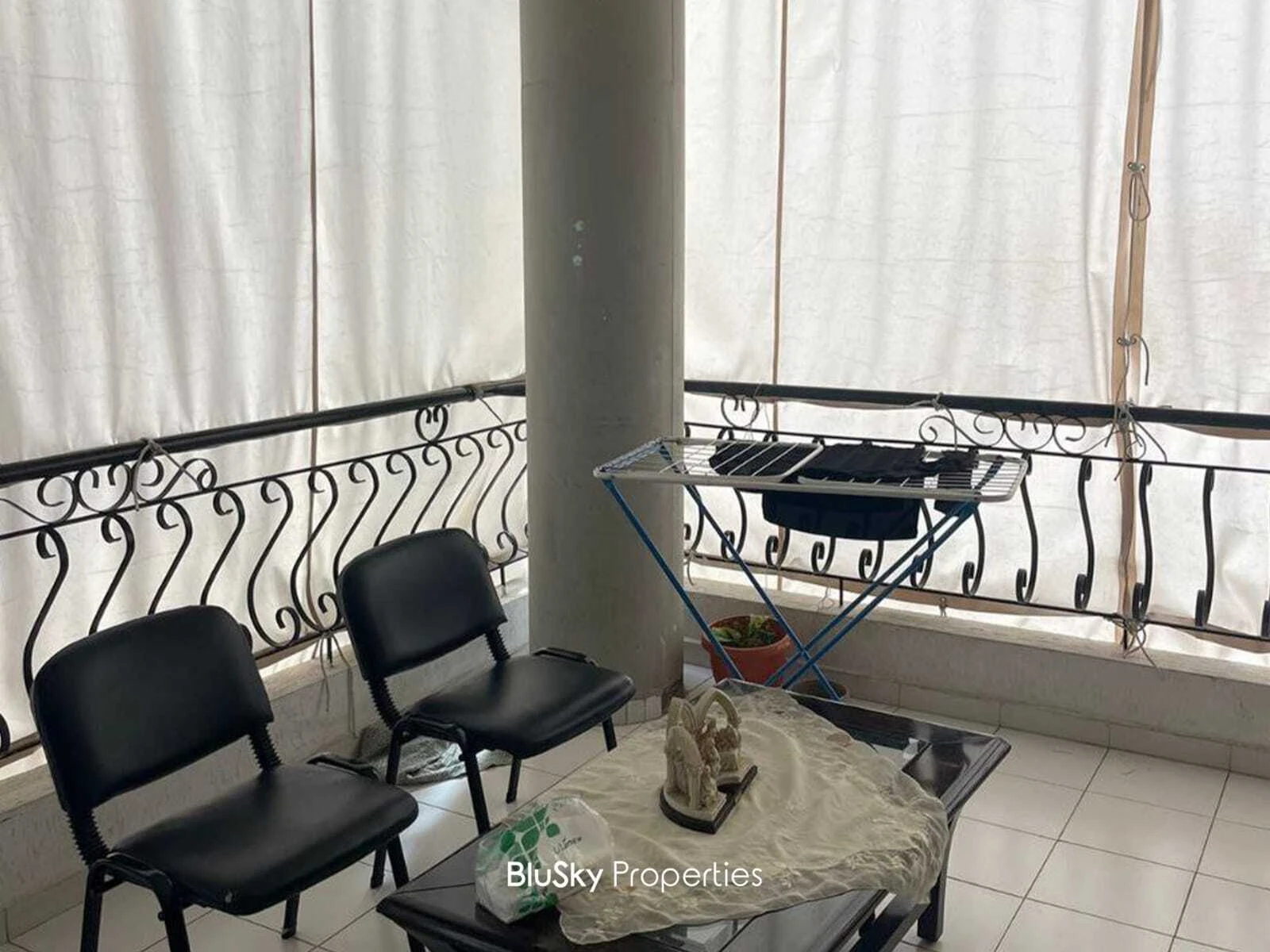 Apartment 105m² Balcony for Sale in Zekrit — photo 2