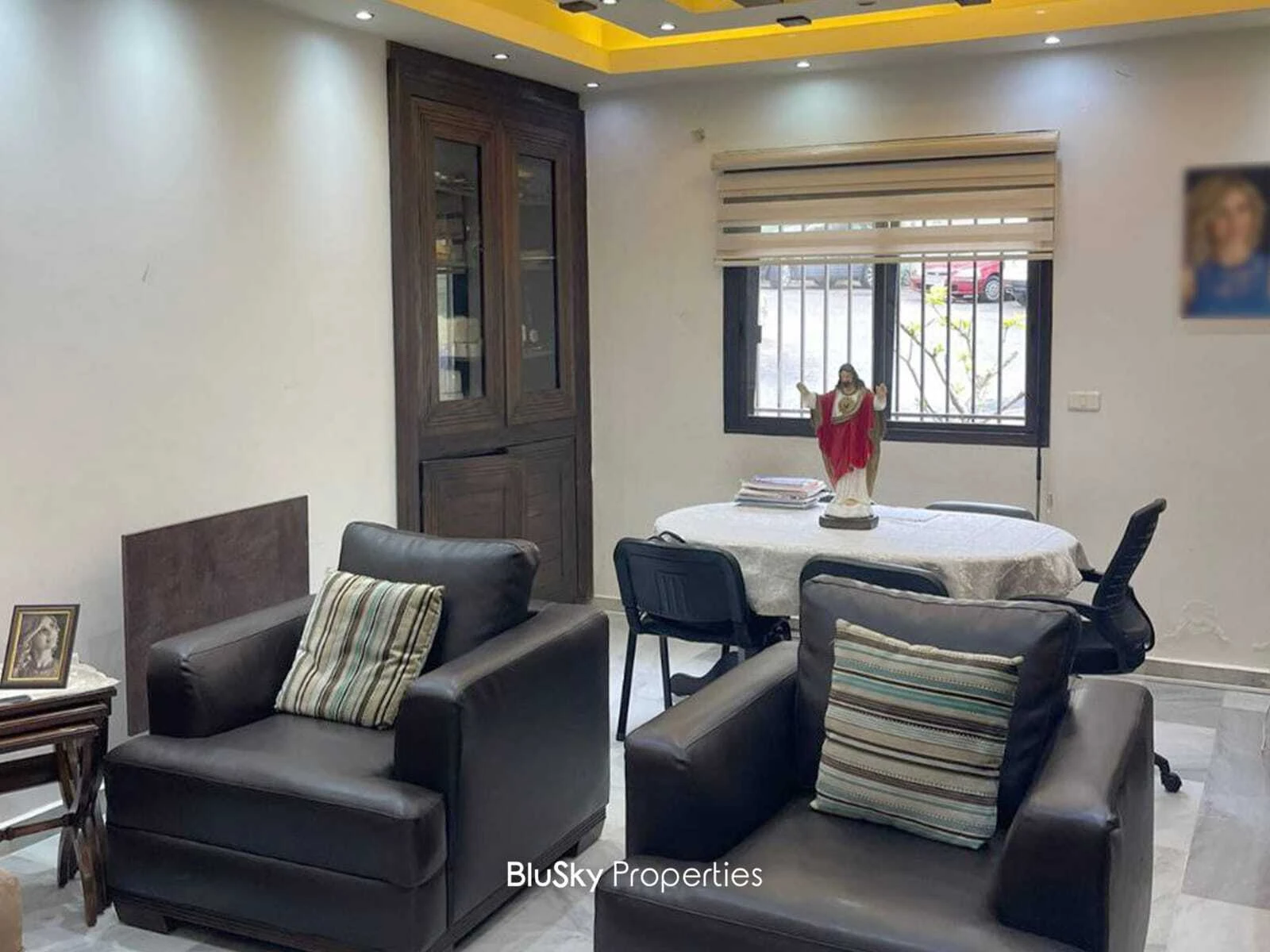 Apartment 105m² Balcony for Sale in Zekrit — photo 4