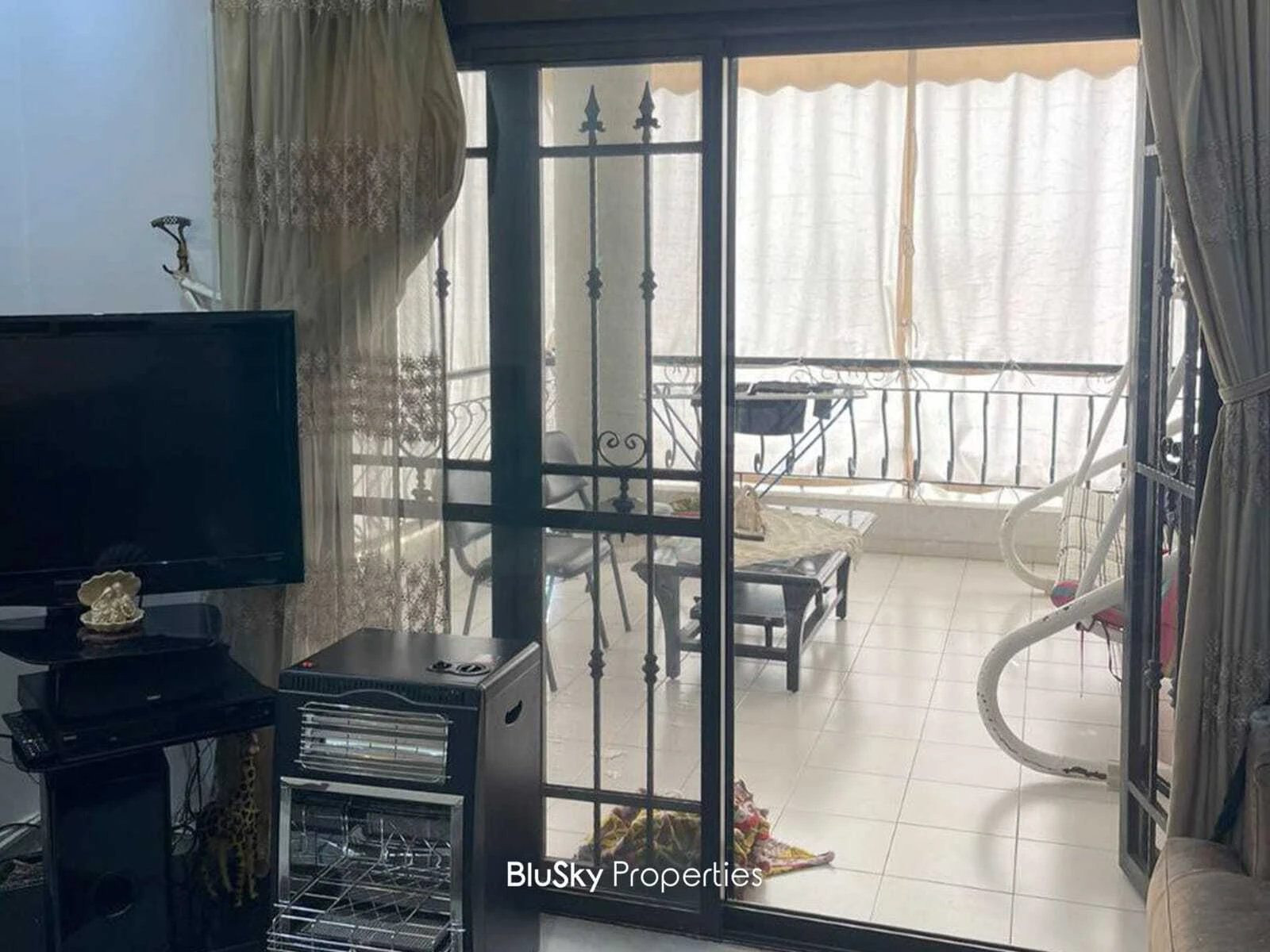Apartment 105m² Balcony for Sale in Zekrit — photo 5