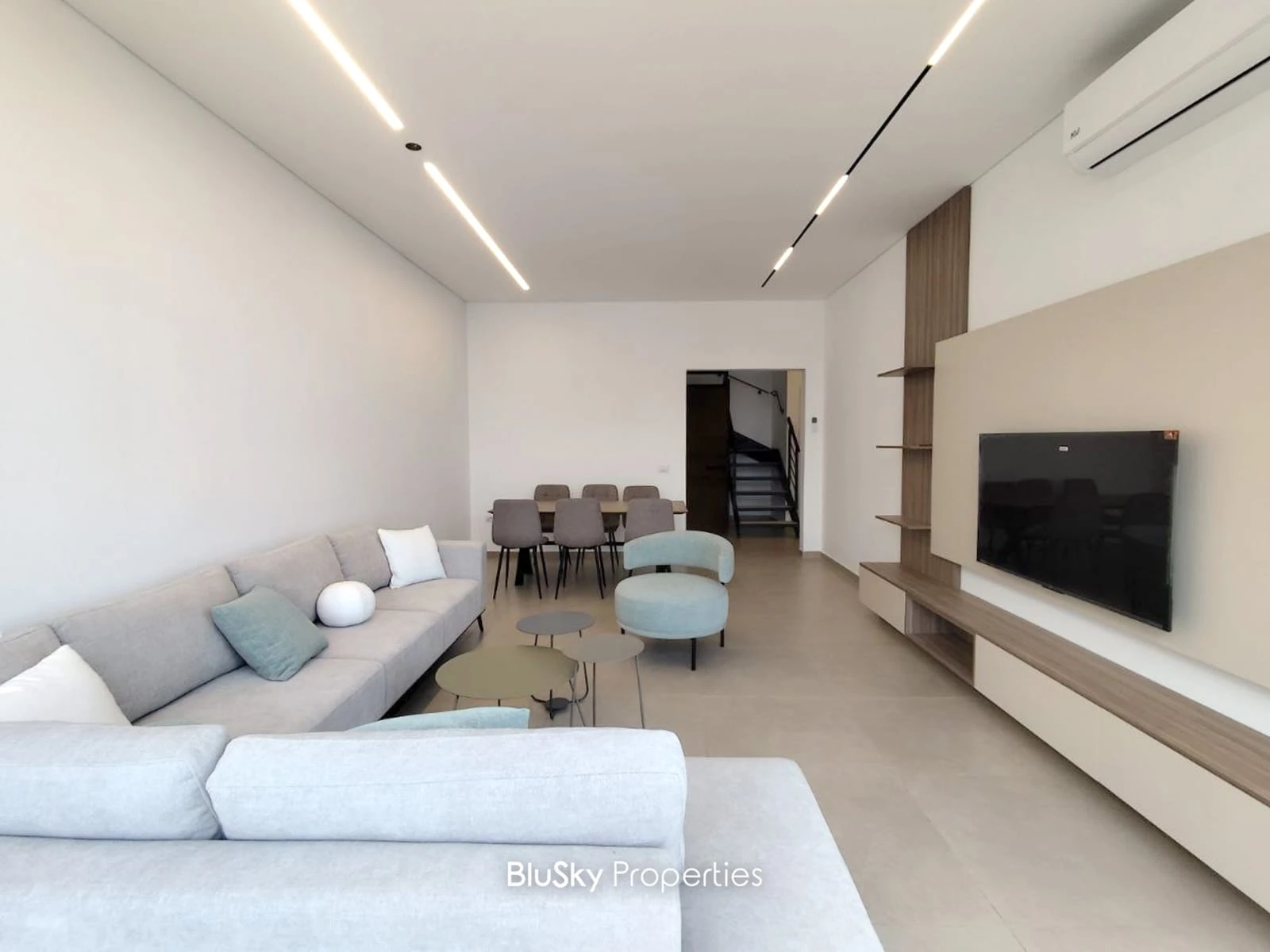 Apartment 155m² with Terrace for Rent in Zouk Mkayel — الصورة 3