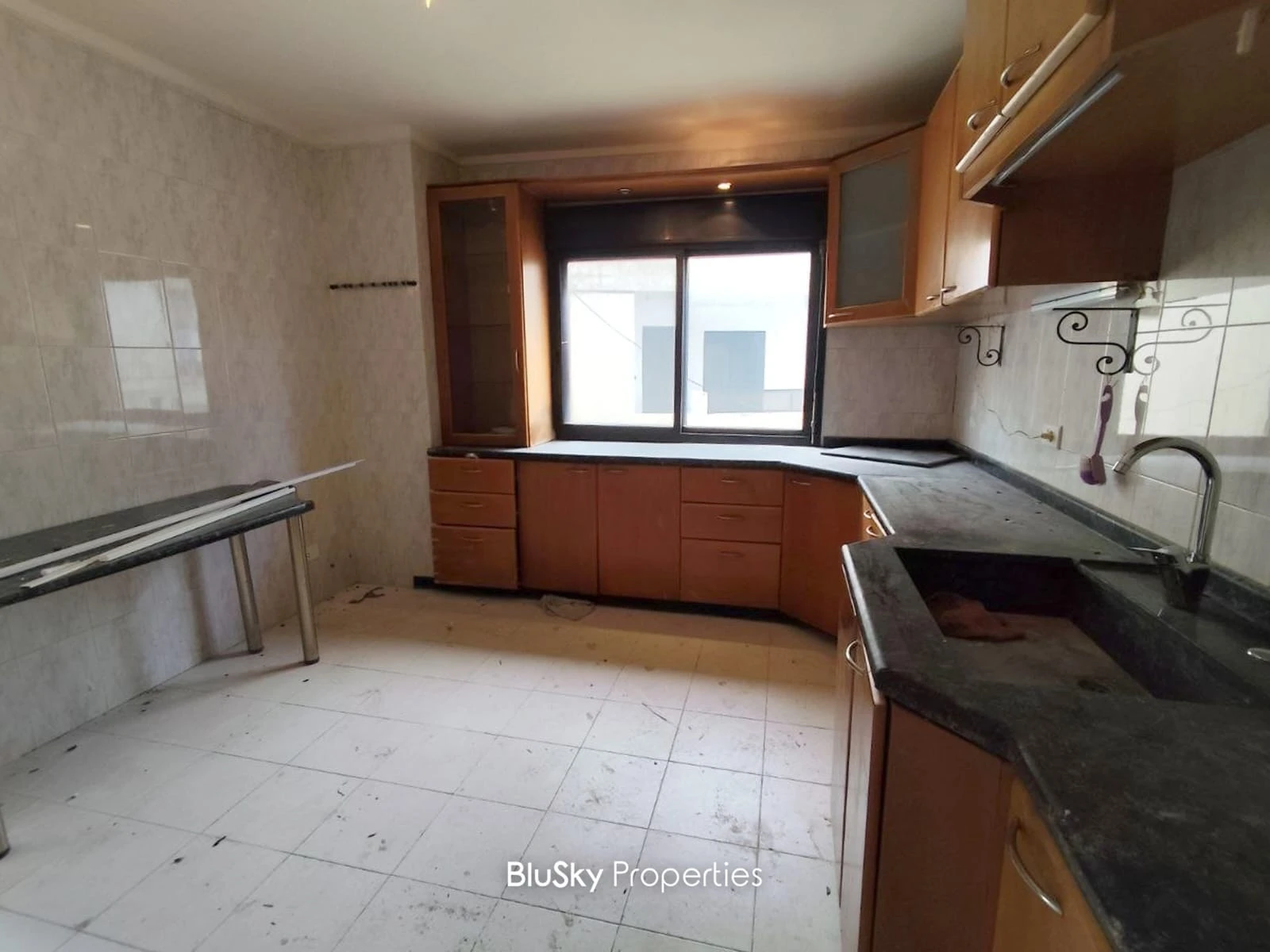 Apartment 230m² with Sea View for Rent in Zouk Mkayel — الصورة 5