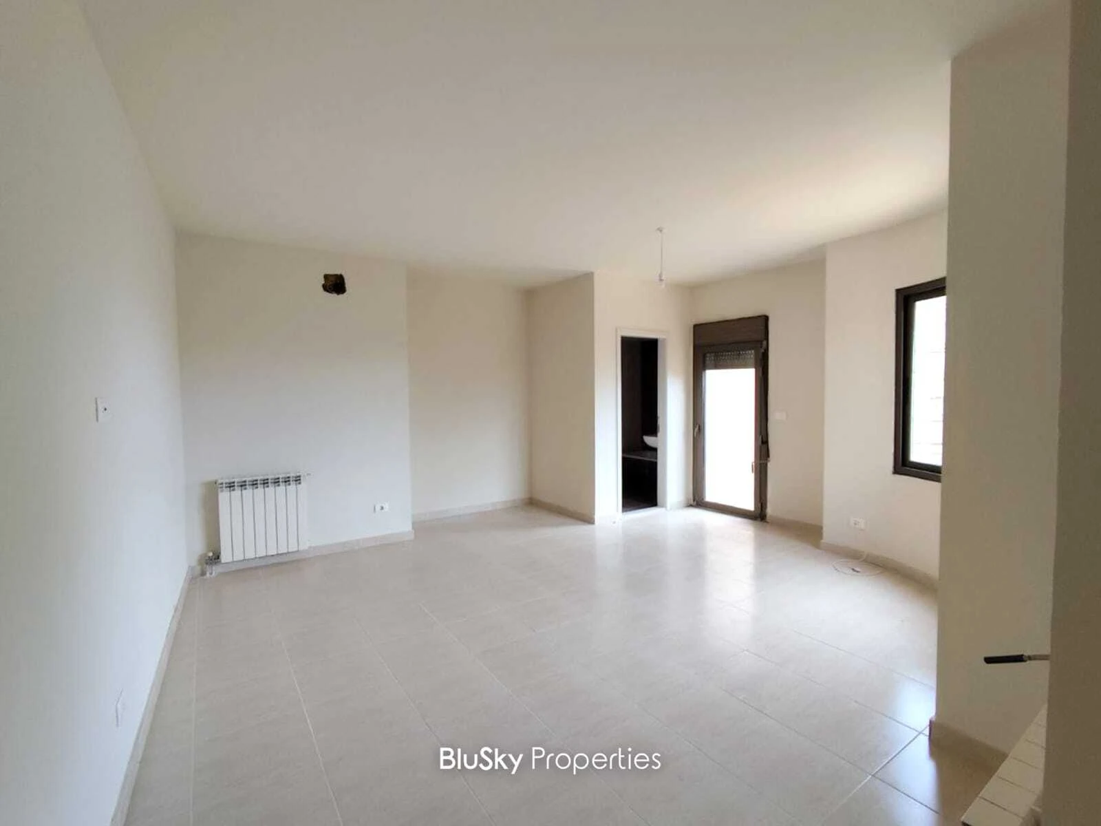 Apartment 230m² with Terrace for Sale in Zouk Mkayel — photo 5