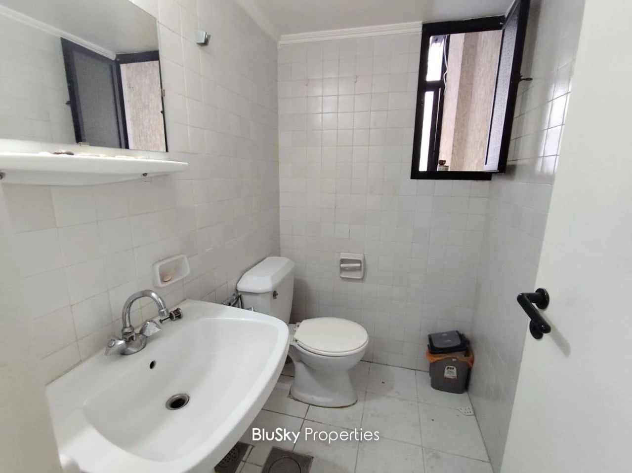 Office 70m² for Rent in Zouk Mkayel — الصورة 5