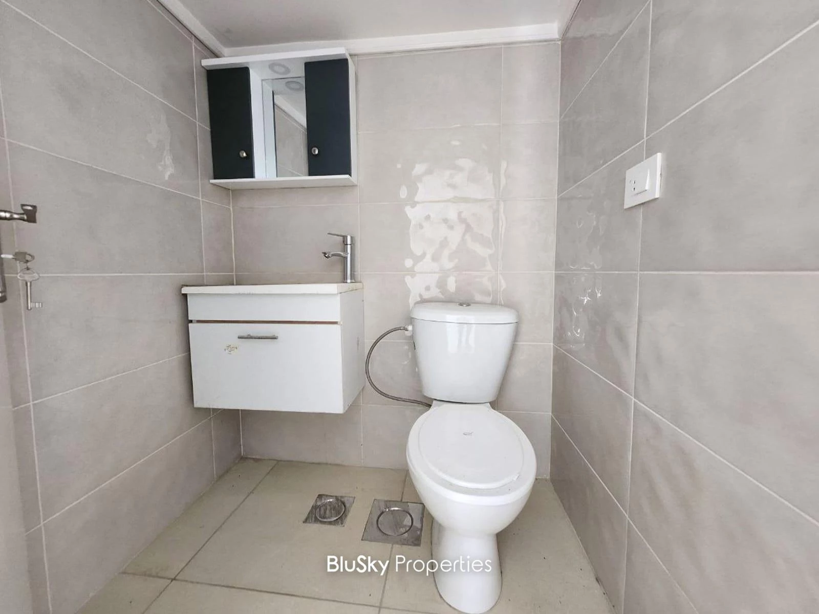 Apartment 100m² for Sale in Zouk Mosbeh — الصورة 5