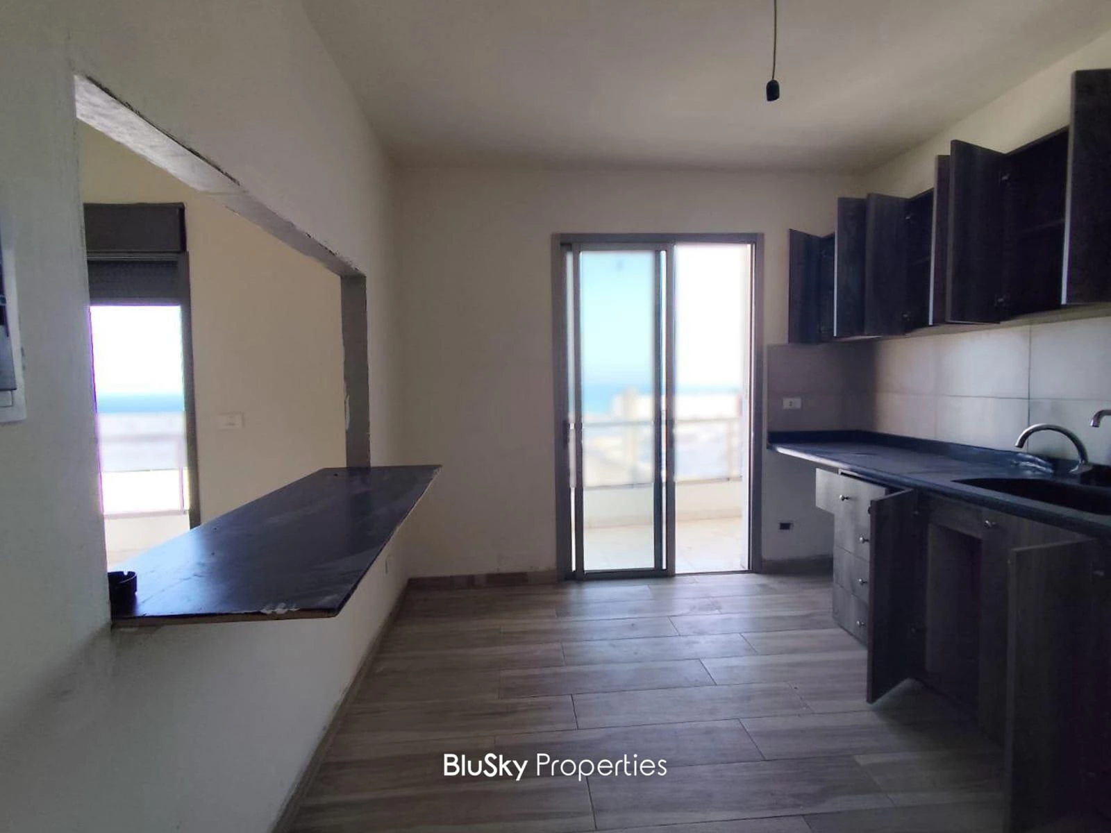 Apartment 110m² Sea View for Rent in Zouk Mosbeh — الصورة 2
