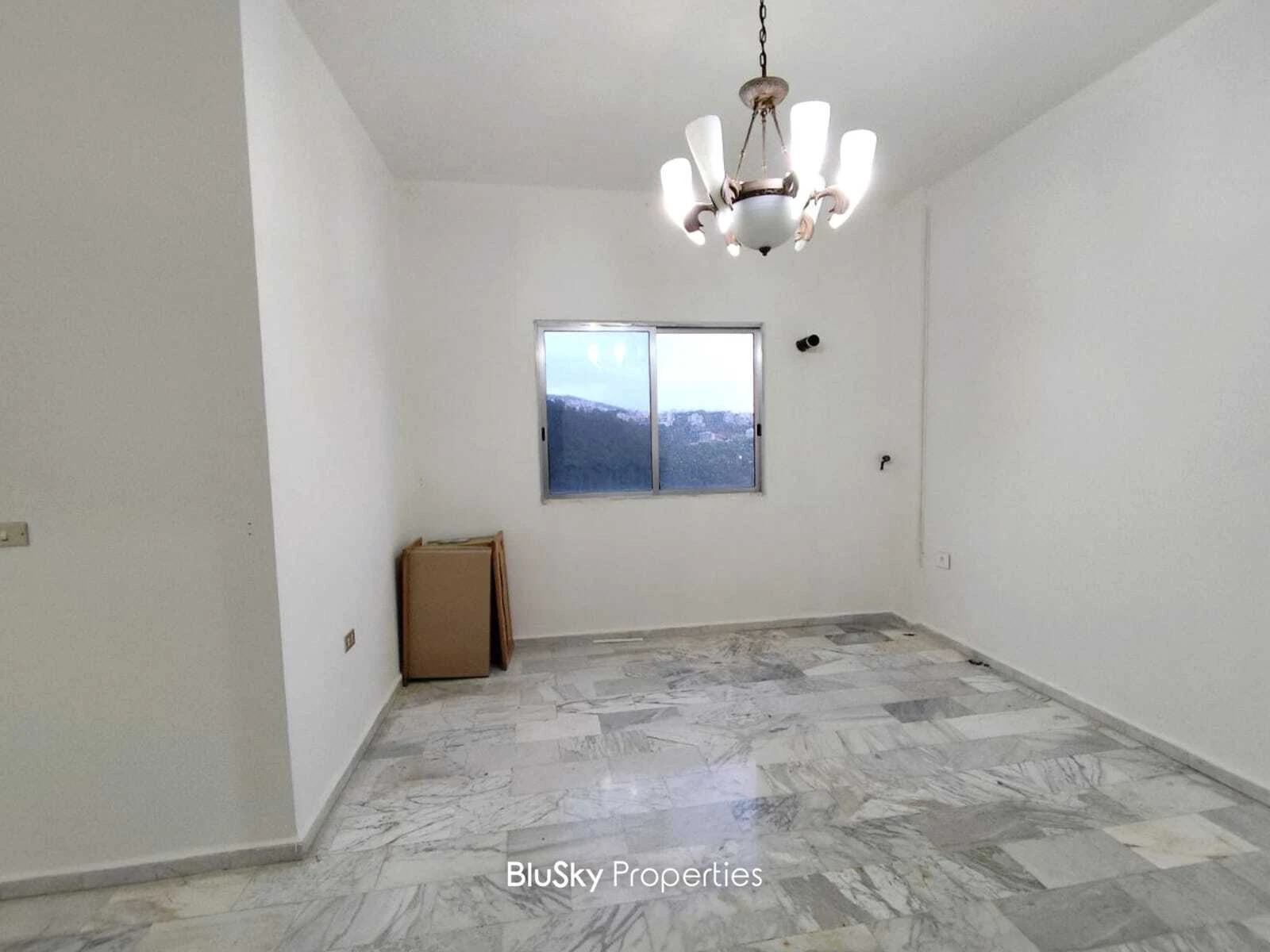 Apartment 125m² Sea View for Sale in Zouk Mosbeh — photo 2
