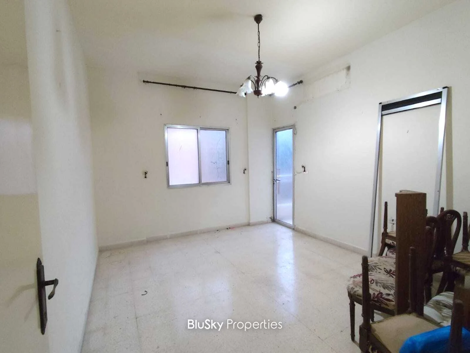 Apartment 125m² Sea View for Sale in Zouk Mosbeh — photo 4