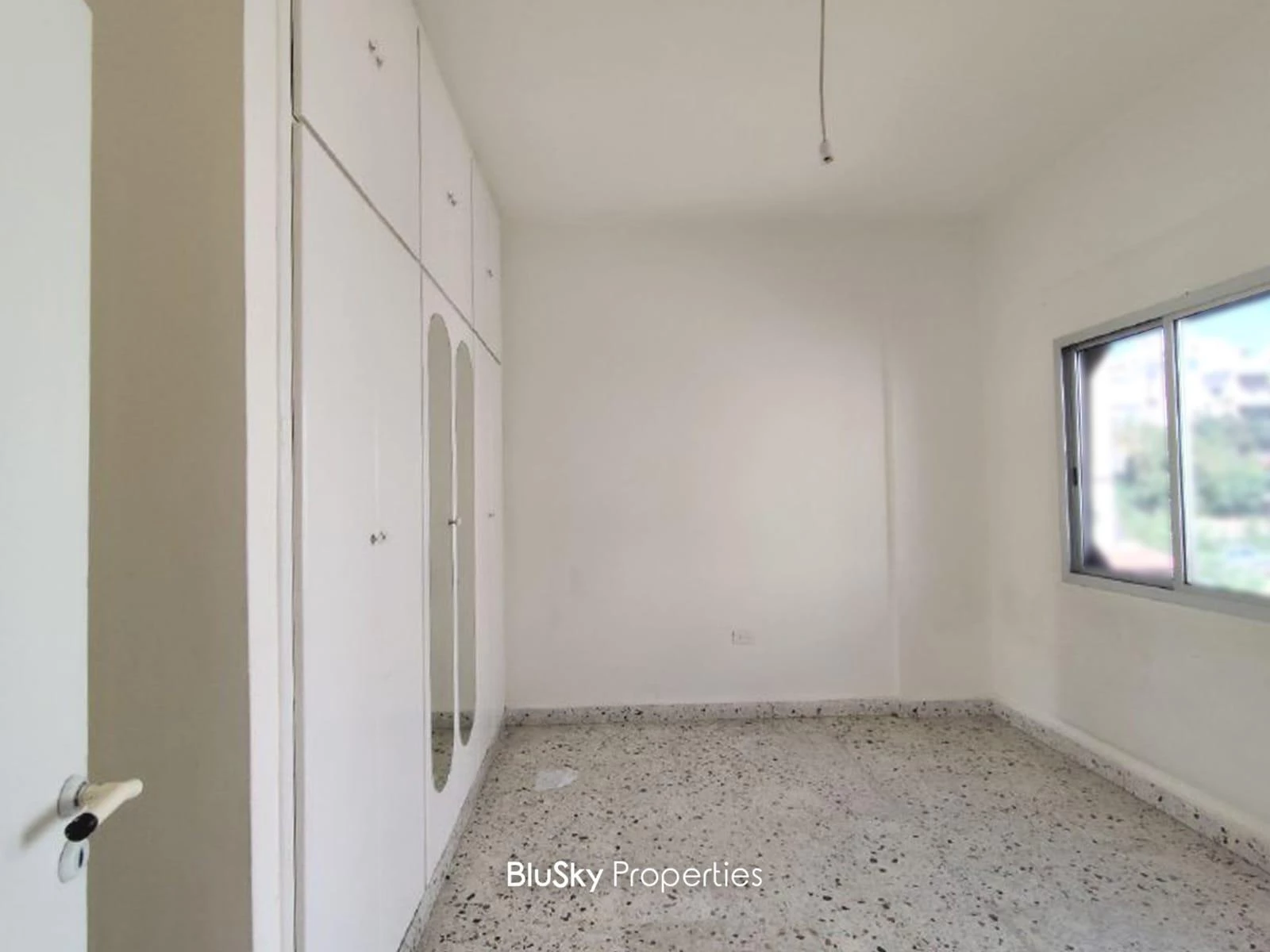 Apartment 130m² for Rent in Zouk Mosbeh — الصورة 3