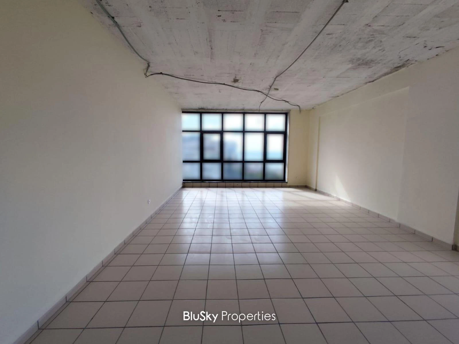 Office 160m² for Rent in Zouk Mosbeh — الصورة 2