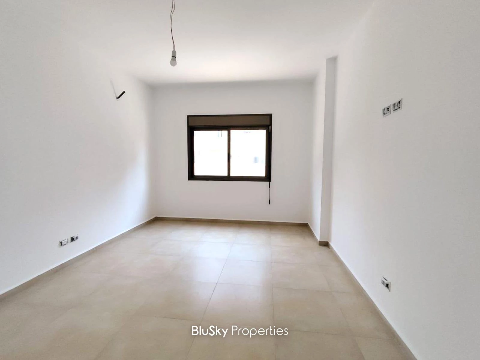 Apartment 175m² for Sale in Zouk Mosbeh — photo 5