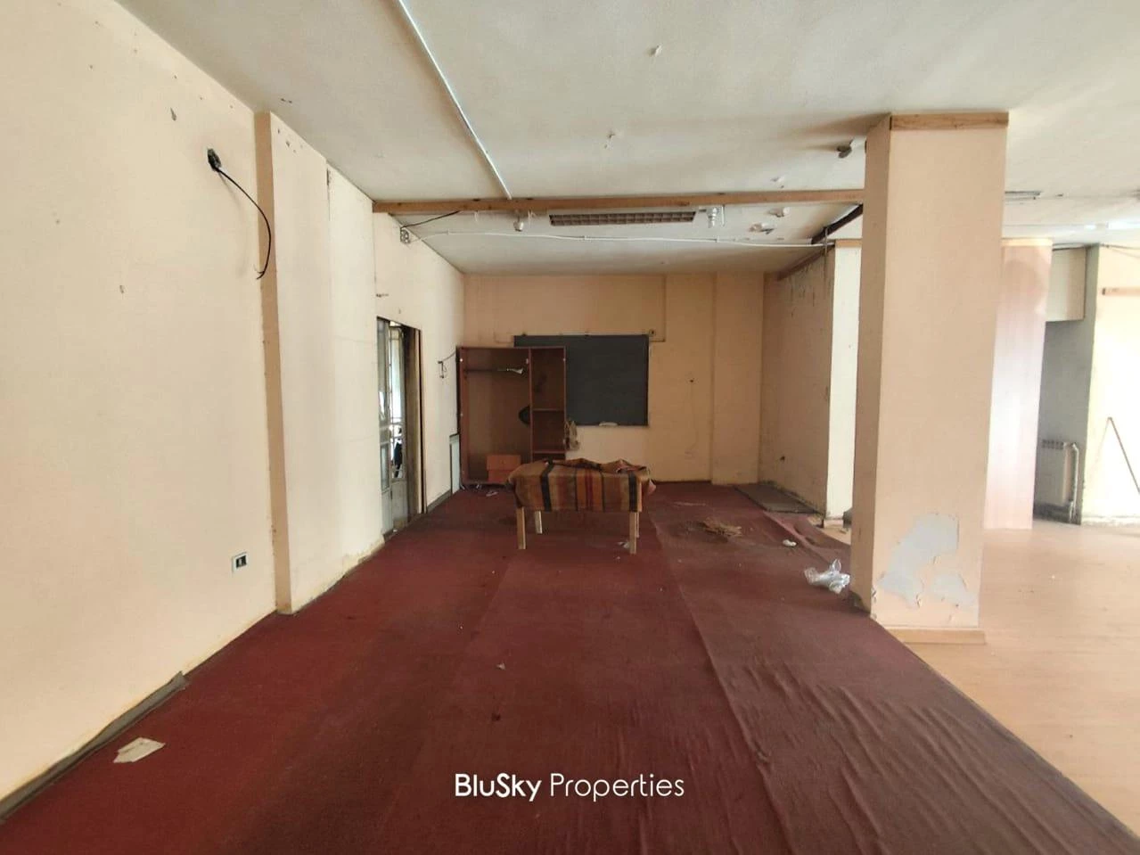 Shop 190m² for Rent in Zouk Mosbeh — photo 4