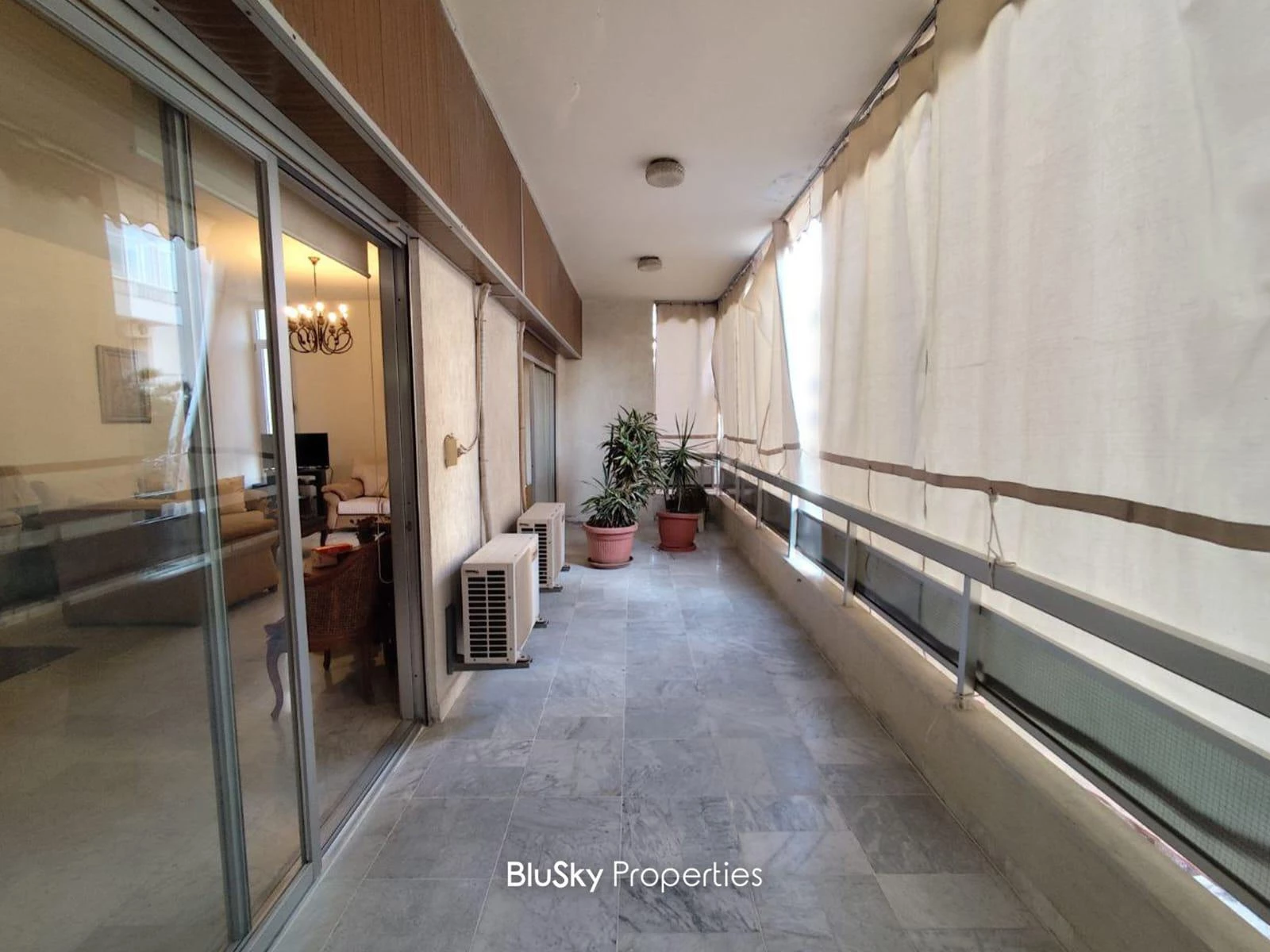 Apartment 191m² Balcony for Sale in Zouk Mosbeh
