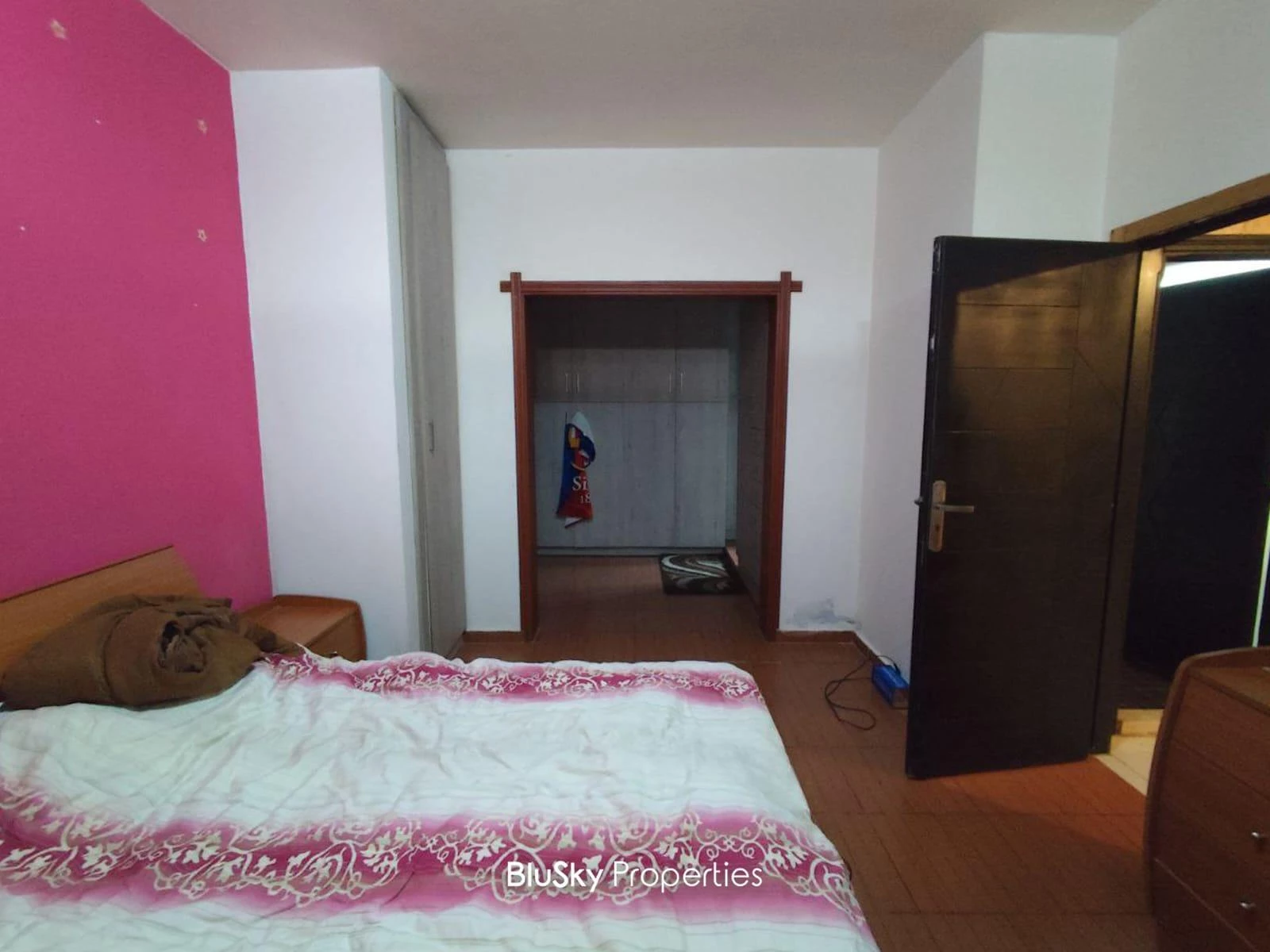 Apartment 80m² Terrace for Sale or Rent in Zouk Mosbeh — photo 5